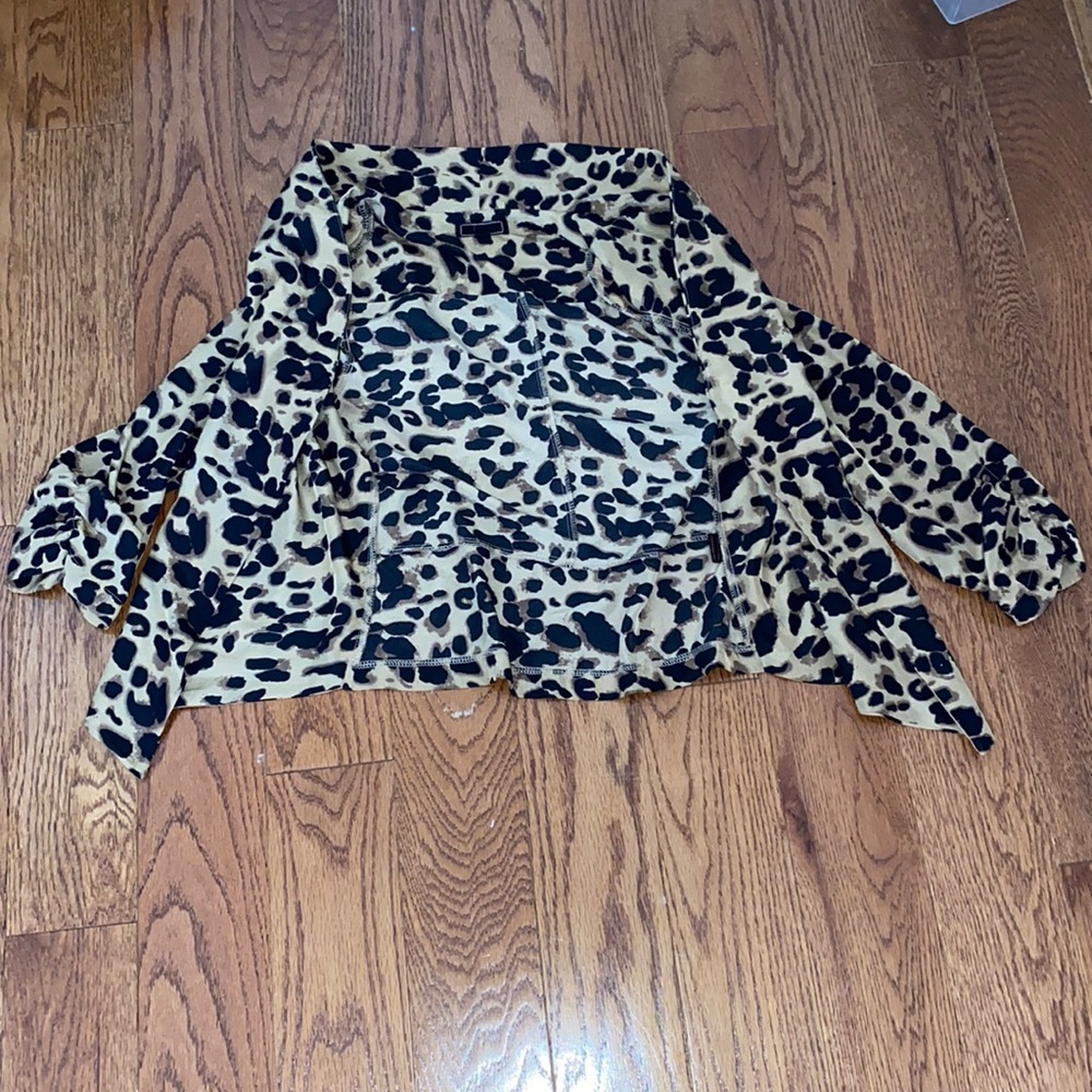 cheetah print light fabric layer jacket